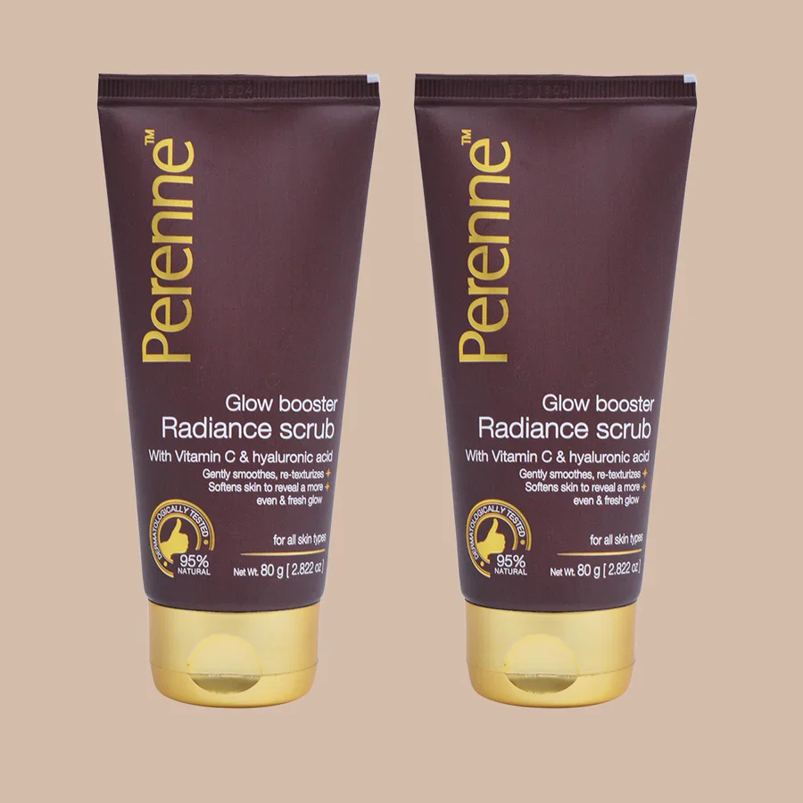 Glow Booster Radiance Scrub with Vitamin C & Hyaluronic Acid | Clean, Clear & Glowing Skin | Gently Smoothes, Re-Texturizes & Softens Skin | Men & Women | For All Skin Types (80g) - Image 9